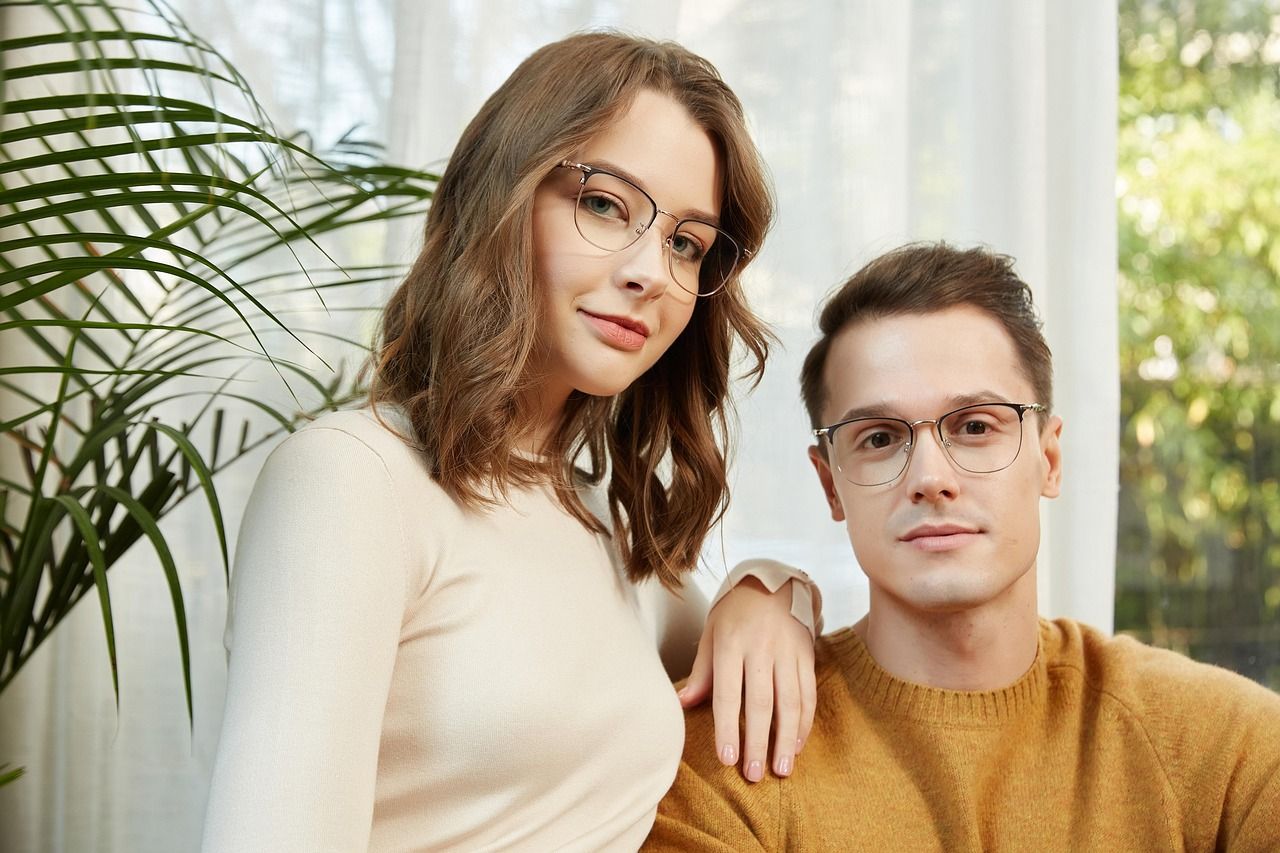 entdecken sie die neuesten modeaccessoires, die ihren stil vervollständigen! von trendy taschen bis hin zu eleganten schmuckstücken - finden sie das perfekte accessoire, um ihr outfit zu vervollständigen.
