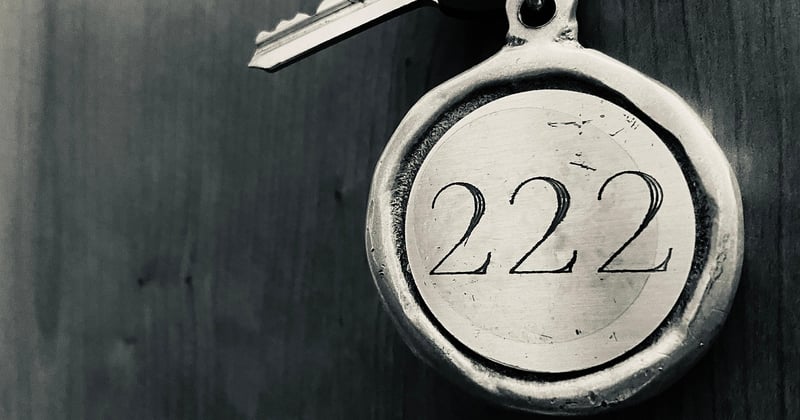 222 Engelszahl: Die verborgene Botschaft der Engel verstehen