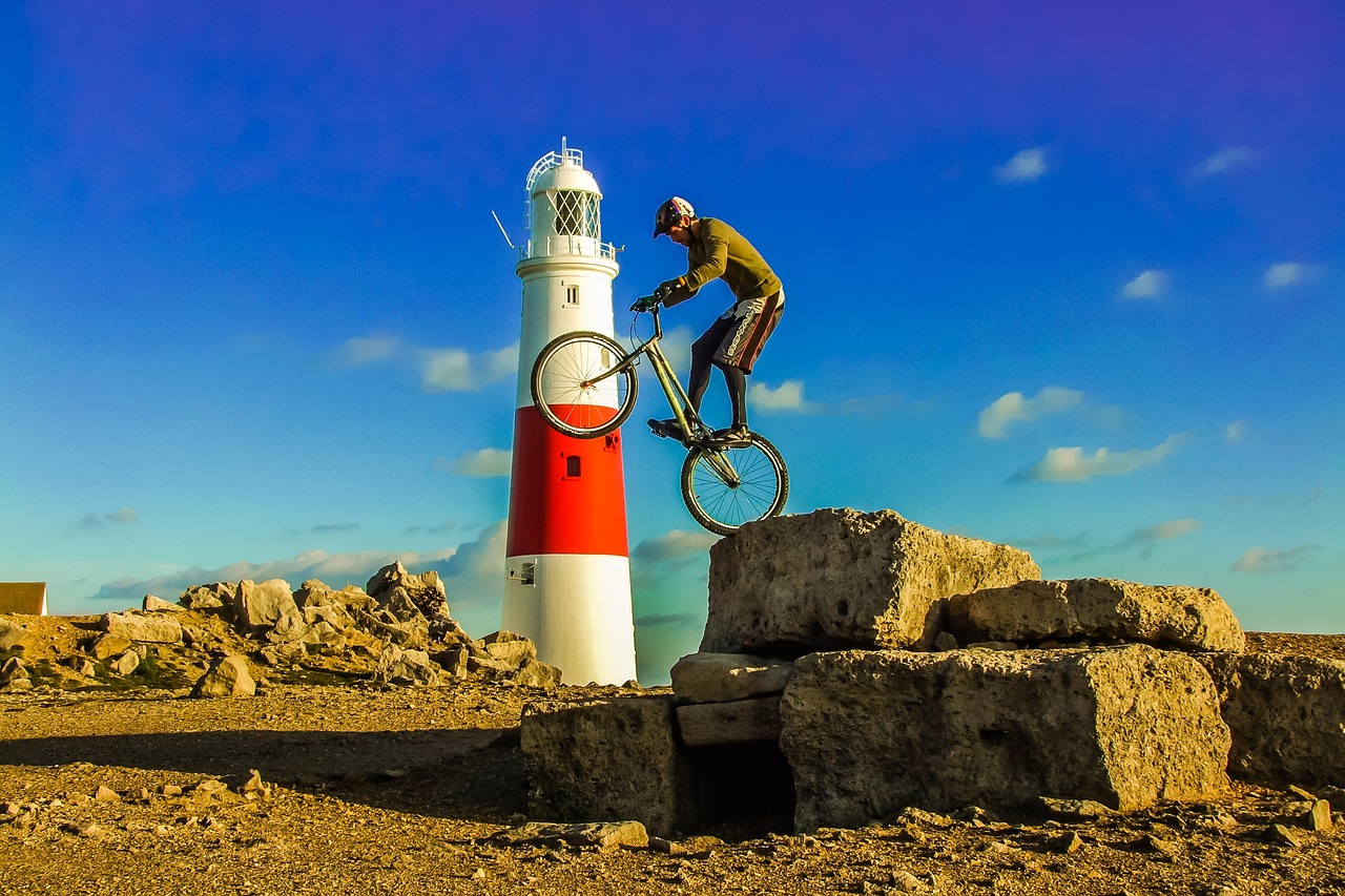 entdecken sie die aufregende welt der extremsportarten! von surfen über bungee-jumping bis hin zu klettern – erleben sie adrenalin pur und unvergessliche abenteuer in atemberaubenden kulissen.