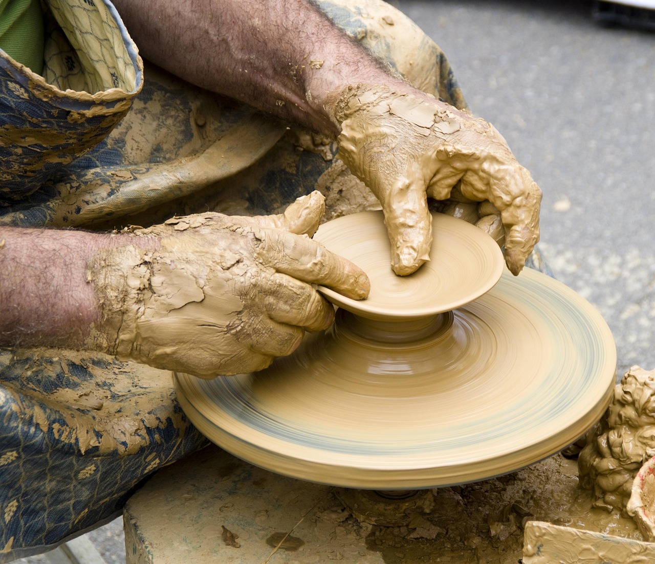 entdecken sie die verschiedenen kochtechniken, die ihnen helfen, ihre kulinarischen fähigkeiten zu verbessern. von traditionellen methoden bis hin zu modernen ansätzen finden sie hier wertvolle tipps und tricks für jede küche.