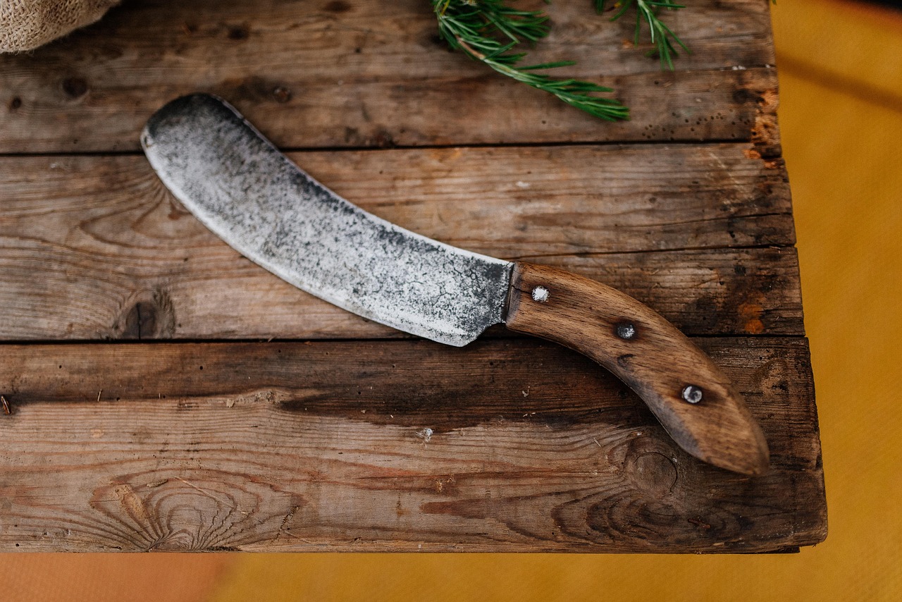 entdecken sie hochwertiges küchenzubehör für jeden bedarf! von töpfen über pfannen bis zu kochlöffeln – unser sortiment an küchenutensilien vereinfacht ihnen das kochen und sorgt für mehr spaß in ihrer küche.